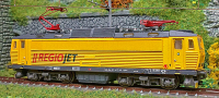 [Lokomotivy] &rarr;&nbsp;[Elektrick�]&nbsp;&rarr;&nbsp;[162/163 a 362/363]&nbsp;&rarr;&nbsp;940.05: �lut� a �edou st�echou „RegioJet“