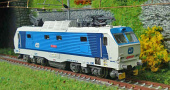 [Lokomotivy] &rarr;&nbsp;[Elektrick�]&nbsp;&rarr;&nbsp;[150/151]&nbsp;&rarr;&nbsp;943.06: modr�-b�l�, barevn� schema „Najbrt“