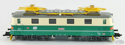 [Lokomotivy] &rarr;&nbsp;[Elektrick�]&nbsp;&rarr;&nbsp;[E499.1/E469.1]&nbsp;&rarr;&nbsp;CD-141-046: elektrick� lokomotiva zelen�-slonov� kost, �ed� st�echa, oran�ov� v�stra�n� pruh