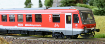 [Lokomotivy] &rarr;&nbsp;[Motorov� vozy a jednotky]&nbsp;&rarr;&nbsp;[BR 628]&nbsp;&rarr;&nbsp;6284SBB: �erven�-b�l� s �edou st�echou &Prime;S�dostbayernbahn&Prime;