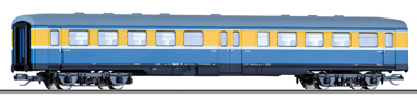 [Osobn� vozy] &rarr;&nbsp;[Sp�n� a osobn�]&nbsp;&rarr;&nbsp;[4-os� E5]&nbsp;&rarr;&nbsp;01775: osobn� v�z v barevn�m schematu „S-Bahn Leipzig“