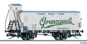 [N�kladn� vozy] &rarr;&nbsp;[Kryt�]&nbsp;&rarr;&nbsp;[2-os� chladic�]&nbsp;&rarr;&nbsp;501800: chlad�c� v�z b�l� s �edou st�echou a s brzda�skou budkou „Grenzquell Brauerei“