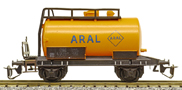 [N�kladn� vozy] &rarr;&nbsp;[Cisternov�]&nbsp;&rarr;&nbsp;[2-os� Z52]&nbsp;&rarr;&nbsp;[0]4417: kotlov� v�z oran�ov� s logem „ARAL“