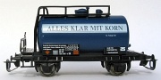 [N�kladn� vozy] &rarr;&nbsp;[Cisternov�]&nbsp;&rarr;&nbsp;[2-os� Z52]&nbsp;&rarr;&nbsp;TK-1032: modr� &Prime;ALLES KLAR MIT KORN&Prime;