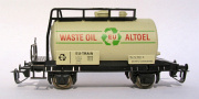 [N�kladn� vozy] &rarr;&nbsp;[Cisternov�]&nbsp;&rarr;&nbsp;[2-os� Z52]&nbsp;&rarr;&nbsp;TK-1039: v barv� slonov� kosti cisterna na olej „Alt�ltransport”