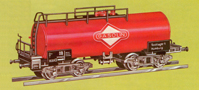 [N�kladn� vozy] &rarr;&nbsp;[Cisternov�]&nbsp;&rarr;&nbsp;[4-os� s l�vkou Ra]&nbsp;&rarr;&nbsp;[0]5414: kotlov� v�z �erven� s logem „GASOLIN“