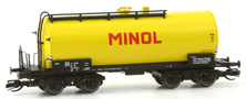 [N�kladn� vozy] &rarr;&nbsp;[Cisternov�]&nbsp;&rarr;&nbsp;[4-os� s l�vkou Ra]&nbsp;&rarr;&nbsp;51520: kotlov� v�z �lut� „MINOL“