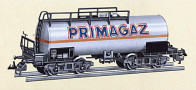 [N�kladn� vozy] &rarr;&nbsp;[Cisternov�]&nbsp;&rarr;&nbsp;[4-os� s l�vkou Ra]&nbsp;&rarr;&nbsp;545/98: kotlov� v�z b�l� s logem „PRIMAGAZ“