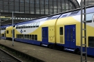 [Soupravy] &rarr;&nbsp;[Osobn�]&nbsp;&rarr;&nbsp;01665 E: set t�� patrov�ch voz� „metronom Eisenbahngesellschaft mbH“